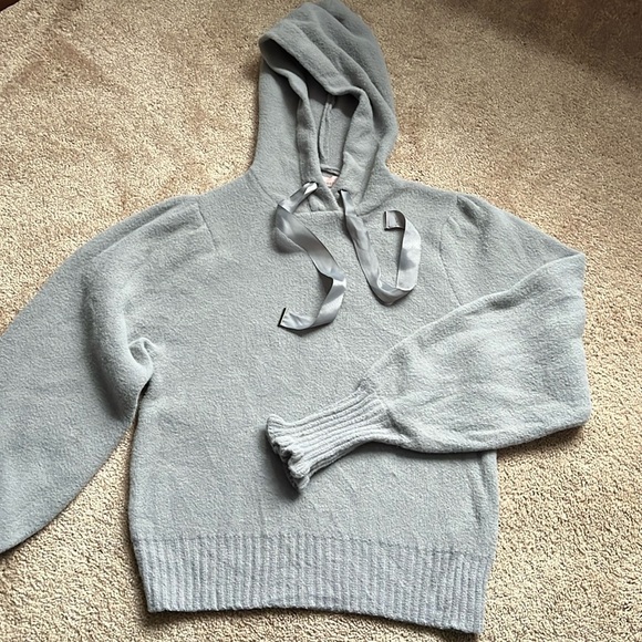 Sweaters - Philosophy gray women’s hoodie